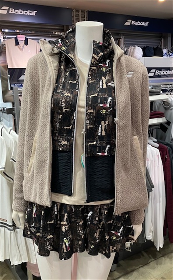 2025秋冬 新作　セットアップ　バボラ 2025秋冬 新作 セットアップ バボラ